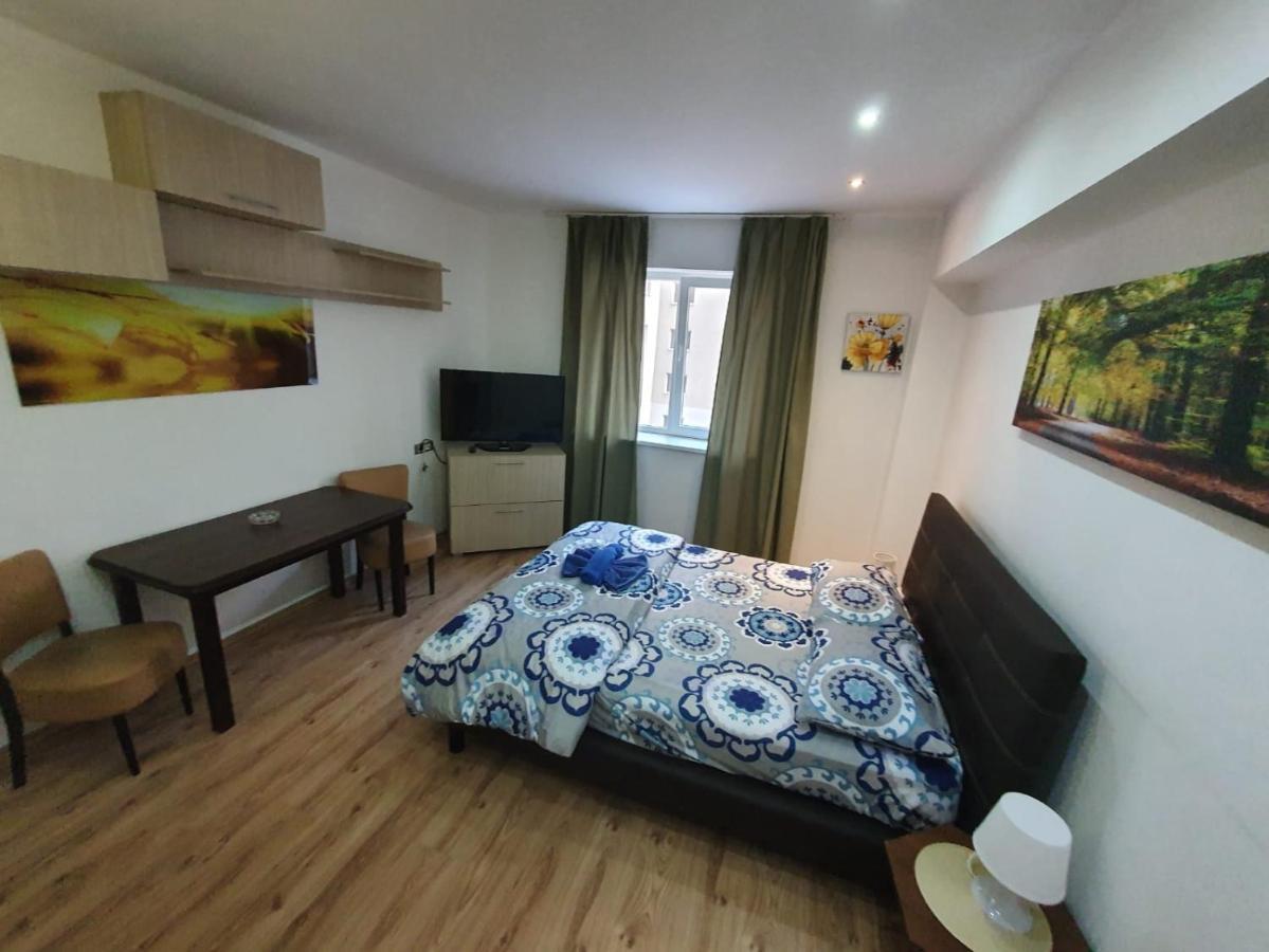 Cataleya Suites Aparthotel Boekarest Buitenkant foto